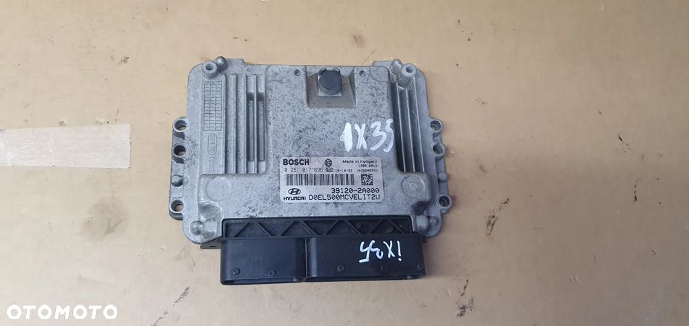 Komputer sterownik silnika Hyundai IX35 1.7 CRDI 39120-2A000 - 1