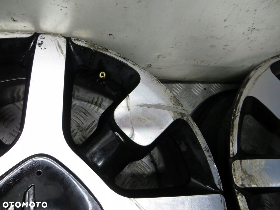 CITROEN C4 CACTUS FELGI ALUMINIOWE 6.5JX17 ET19 4X108 9800494077 - 6