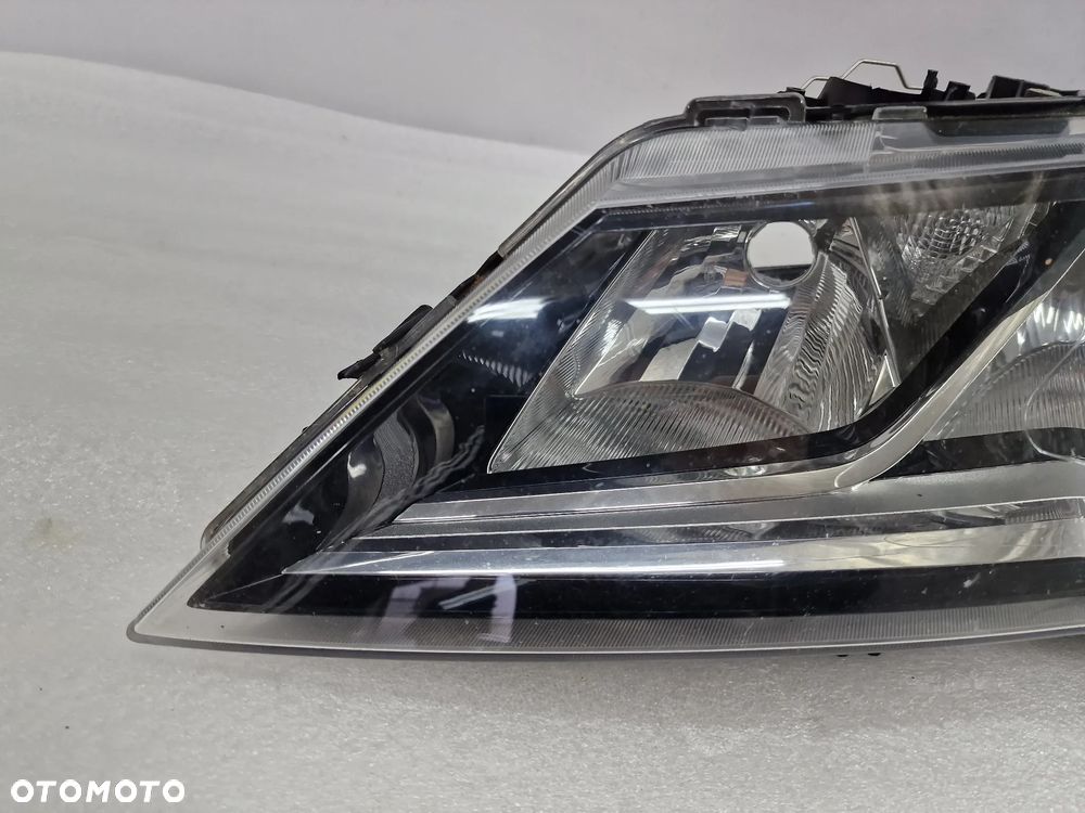 SEAT LEON 3 III 12- LEWA ZWYKŁA LAMPA PRZEDNIA PRZÓD , NR 5F1941005A , NR AUKCJI LA196 - 3