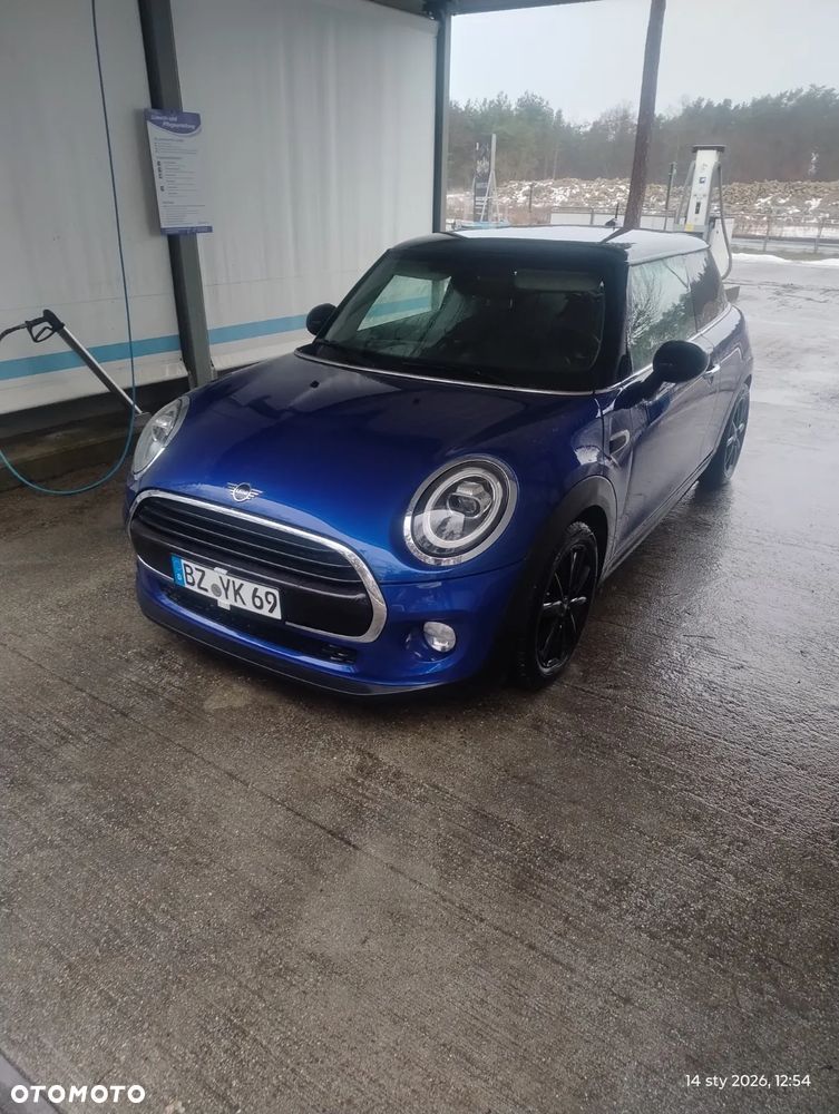 MINI Cooper Standard - 11