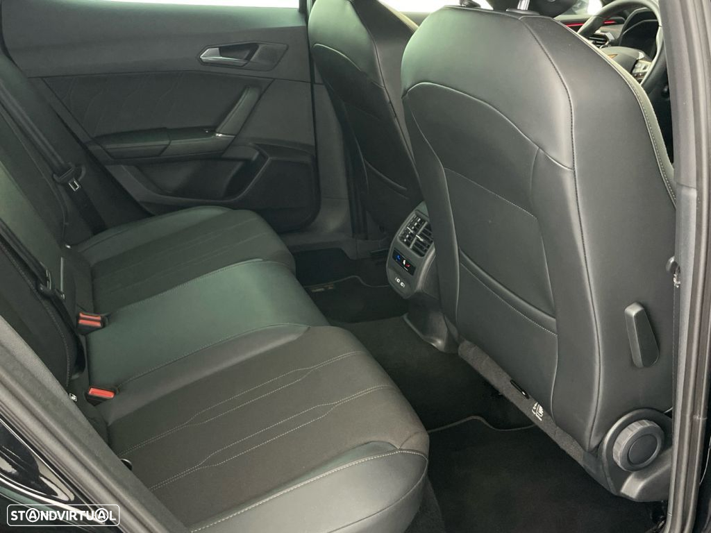 Cupra Formentor 1.5 TSI Base DSG - 25