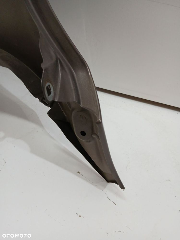 BŁOTNIK PRAWY PRZEDNI BMW F30 B06 - 9