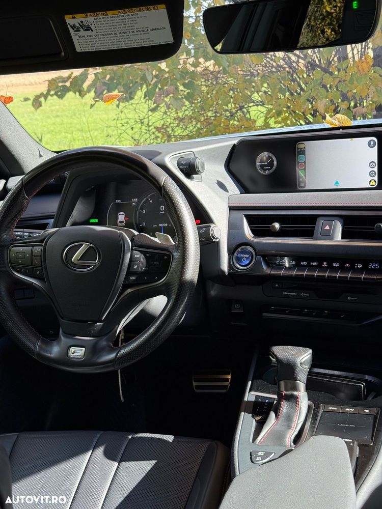 Lexus UX 250h (E-FOUR) F SPORT - 14