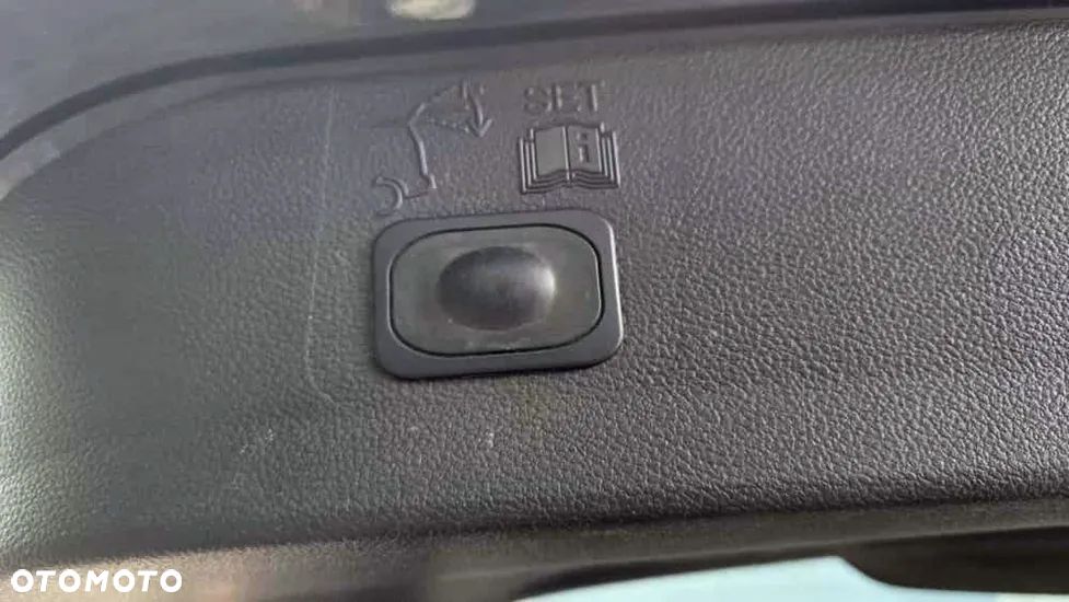 Ford Kuga 2.0 TDCi 4WD Titanium Plus - 23