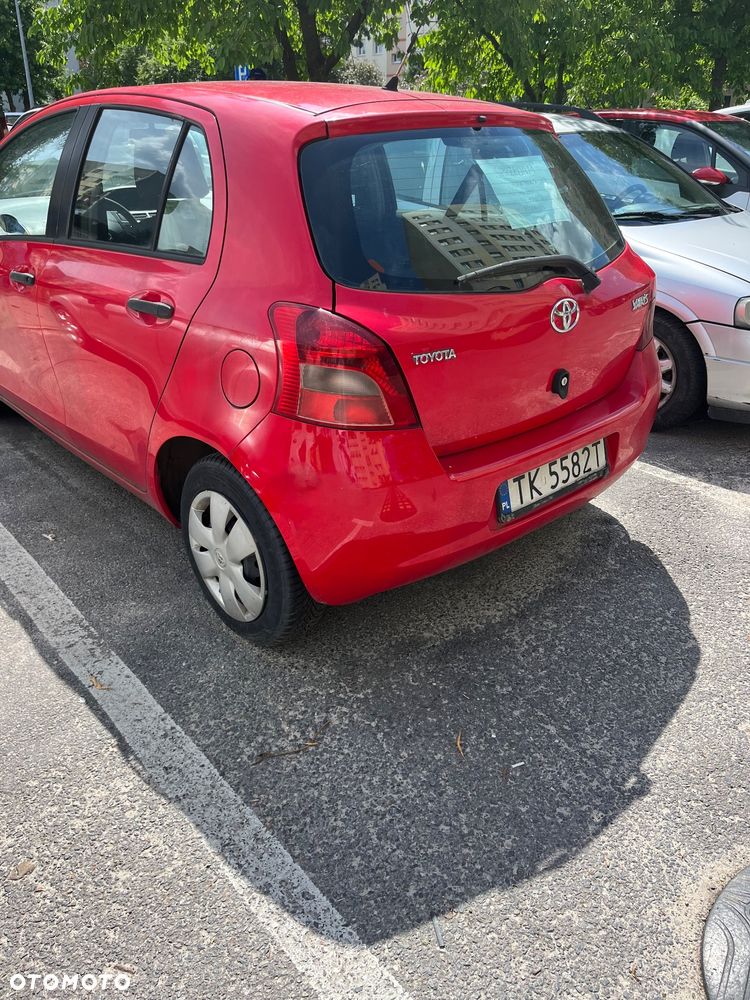 Toyota Yaris 1.0 Terra A/C - 4