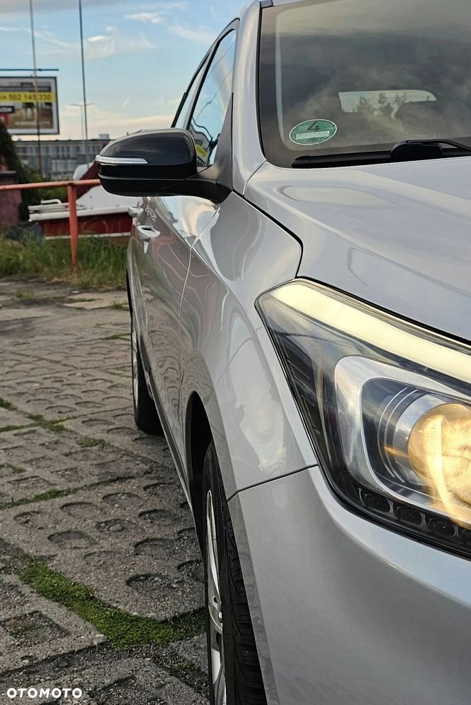 Hyundai i20 - 10