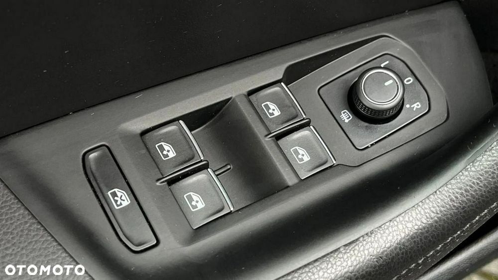 Volkswagen Passat - 40