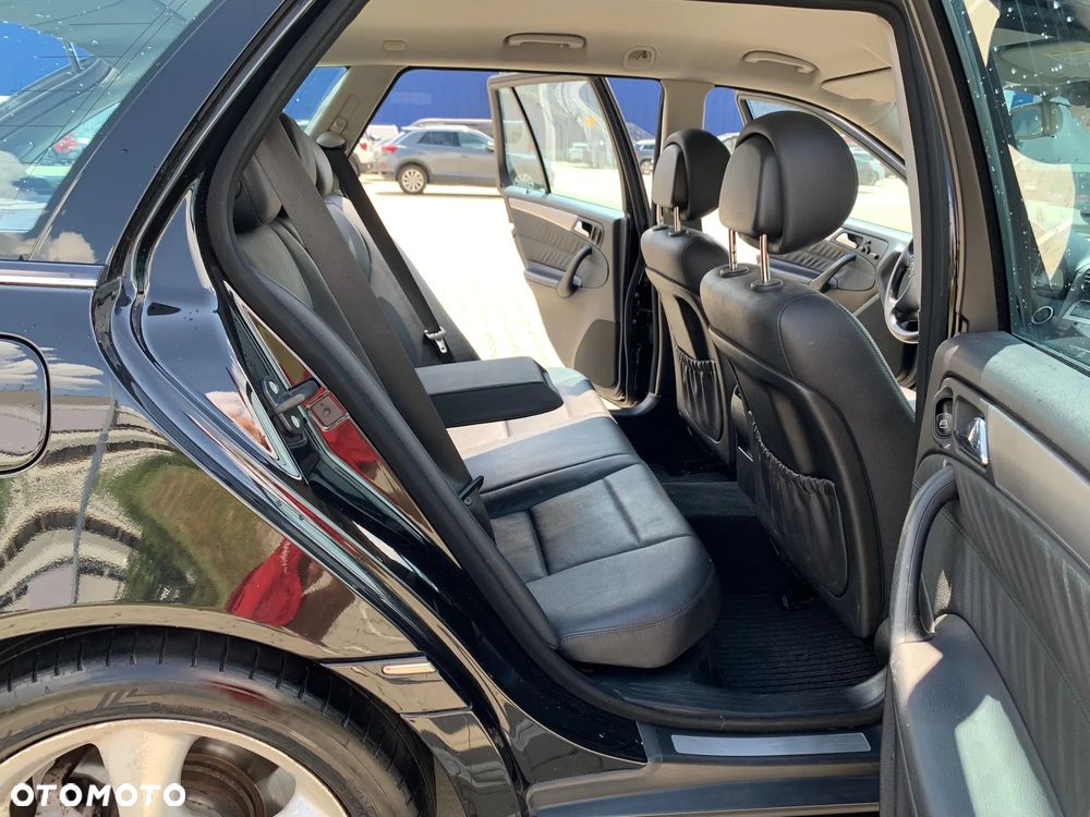 Mercedes-Benz Klasa C 350 T Avantgarde 4-Matic - 10
