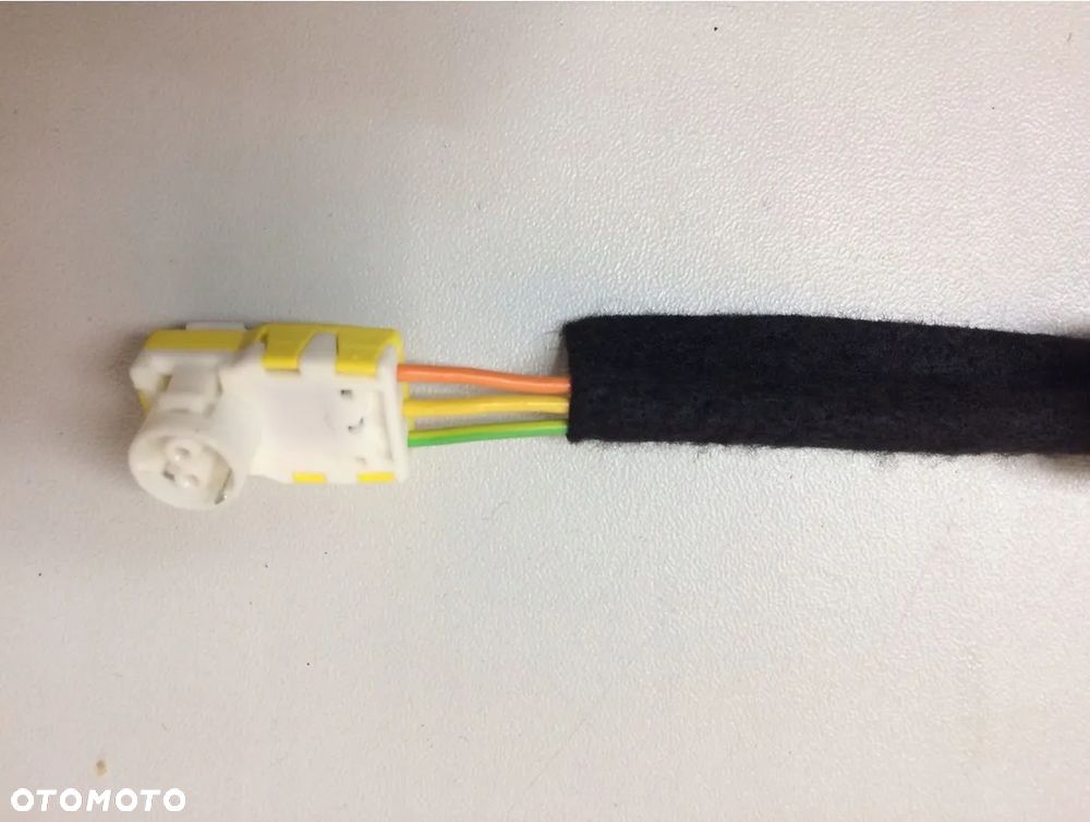Opel ZAFIRA D VIVARO Wtyczka airbag poduszki 3 Pin