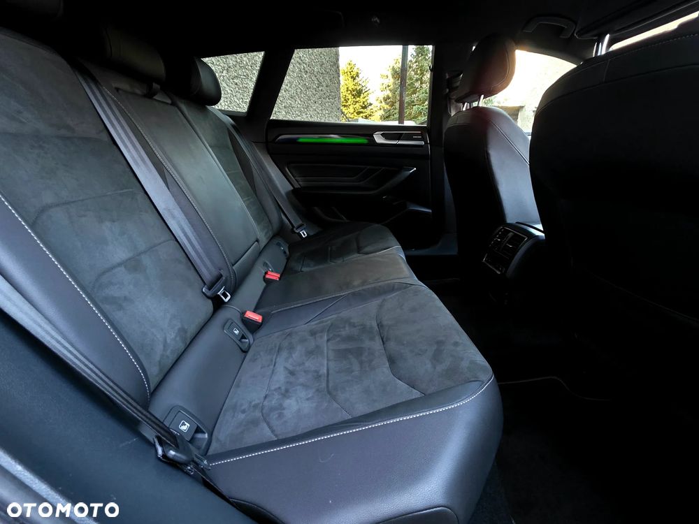 Volkswagen Arteon 2.0 TDI SCR 4Motion DSG R-Line - 14