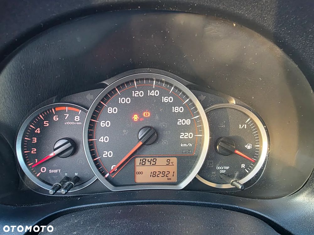 Toyota Yaris 1.33 Active - 8