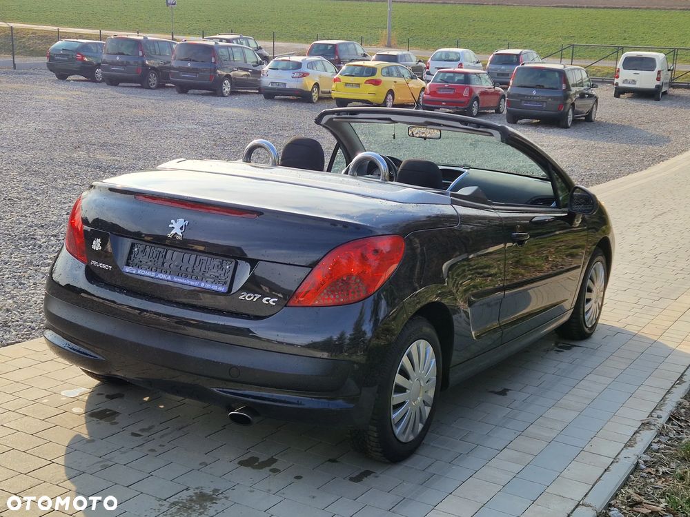 Peugeot 207 CC - 7