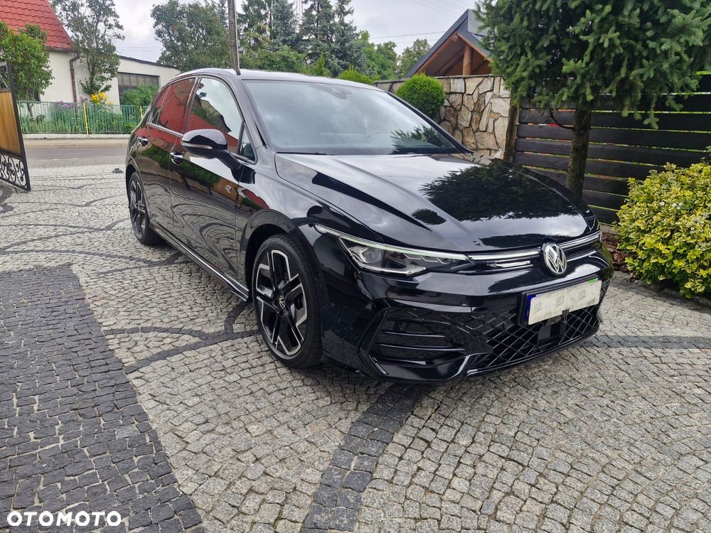 Volkswagen Golf 2.0 TDI SCR DSG R-Line - 3