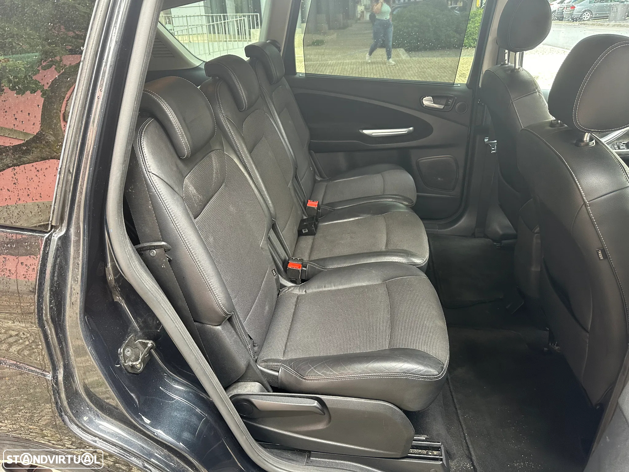 Ford S-Max 1.8 TDCi Titanium 7L - 22