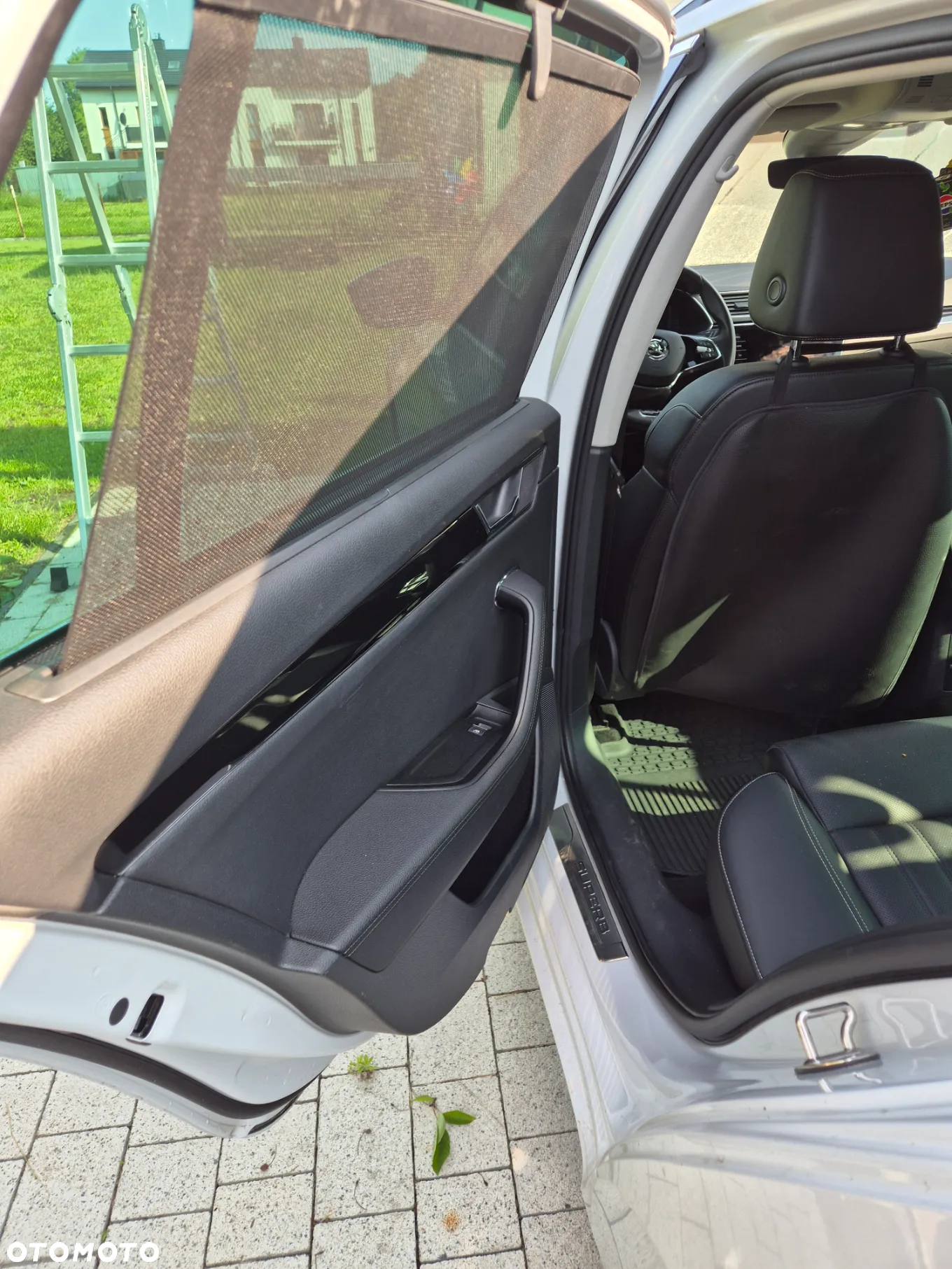 Skoda Superb 2.0 TDI SCR L&K DSG - 3