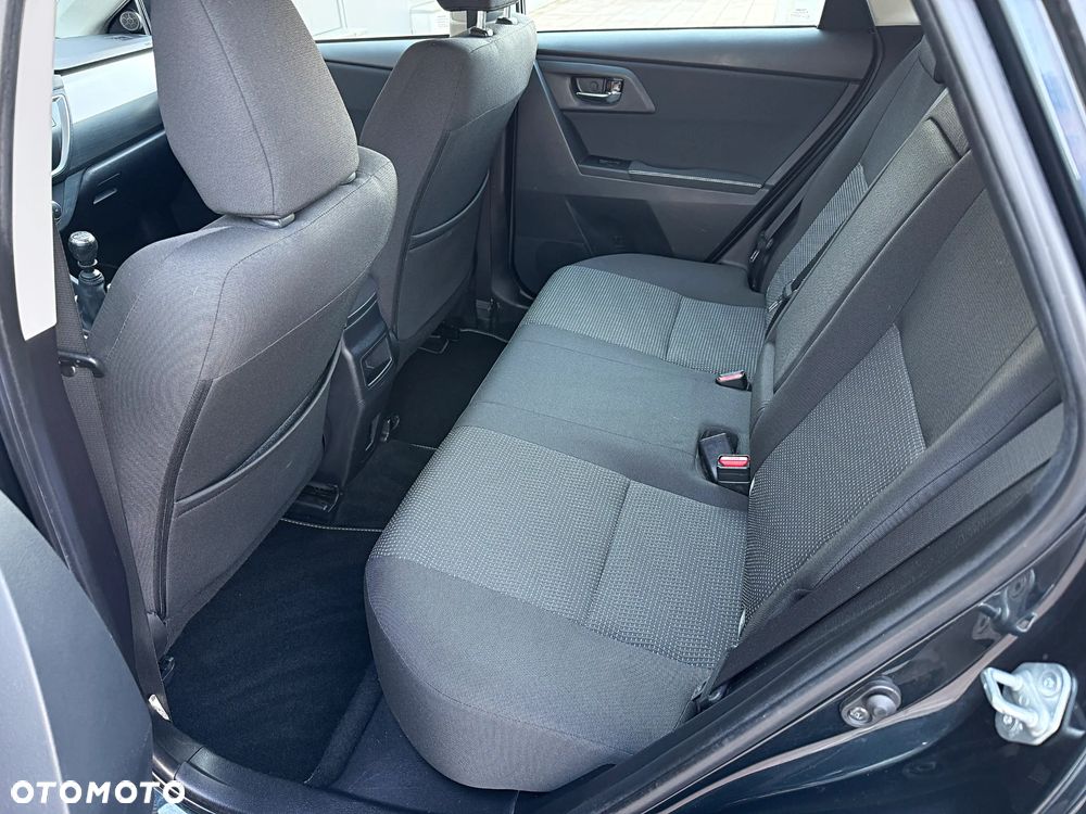 Toyota Auris 1.6 Life+ - 24