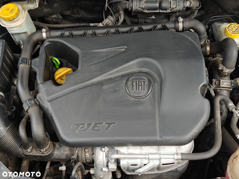 Fiat Linea 1.4 T-Jet 16V Dynamic - 11