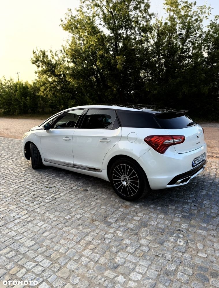 Citroën DS5 HDi 165 SportChic - 5