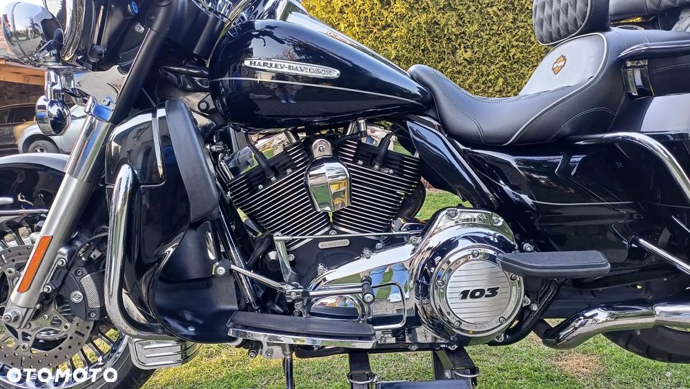 Harley-Davidson FLH Electra Glide - 7