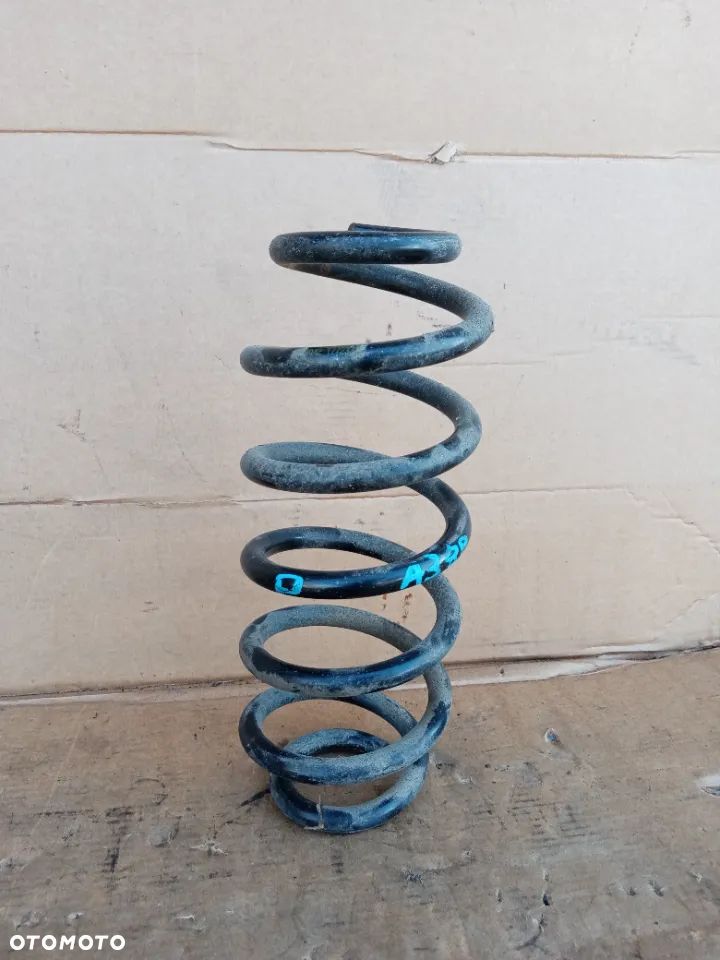 Sprężyna zawieszenia tył tylna Audi A3 8P - 1