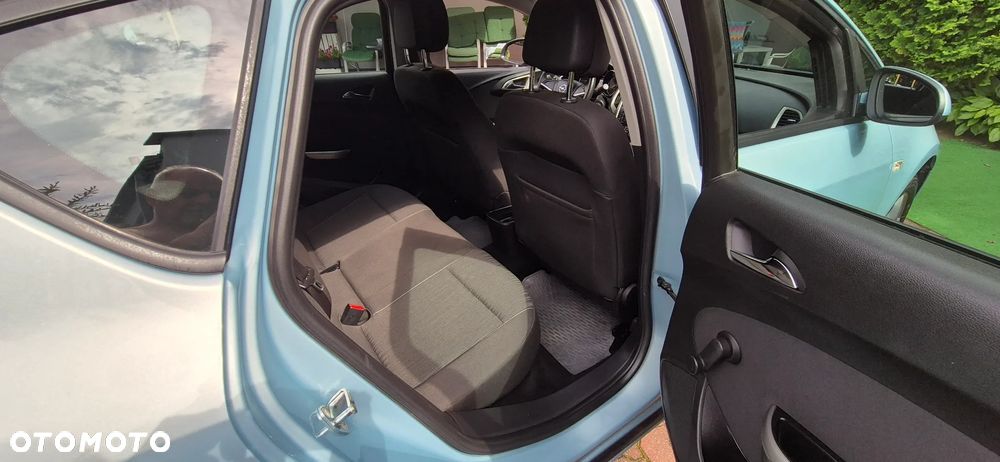 Opel Astra 1.4 EcoFLEX Cosmo - 14