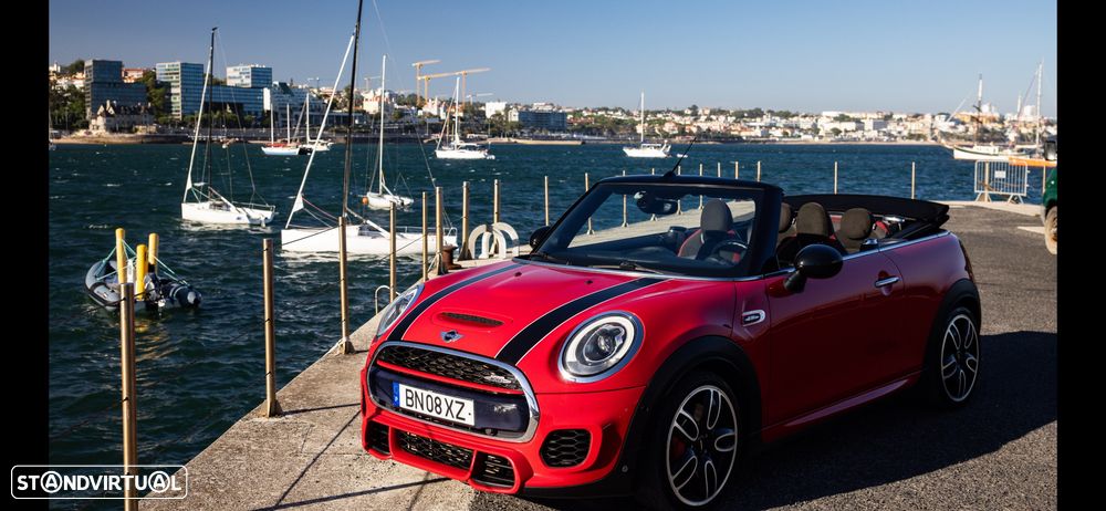 MINI Cabrio John Cooper Works - 2