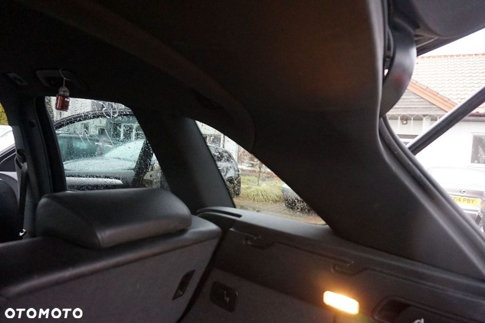 PODSUFITKA Q5 I 8R CZARNA S-LINE SŁUPKI KOMPLET AUDI 2008-2012 - 8