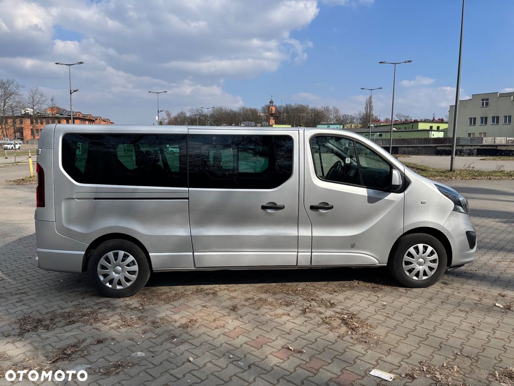 Opel Vivaro L2H1 2,9t Edition - 4