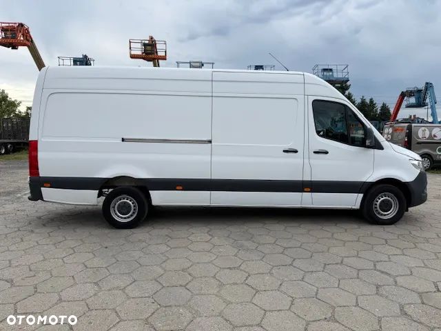 Mercedes-Benz SPRINTER - 2