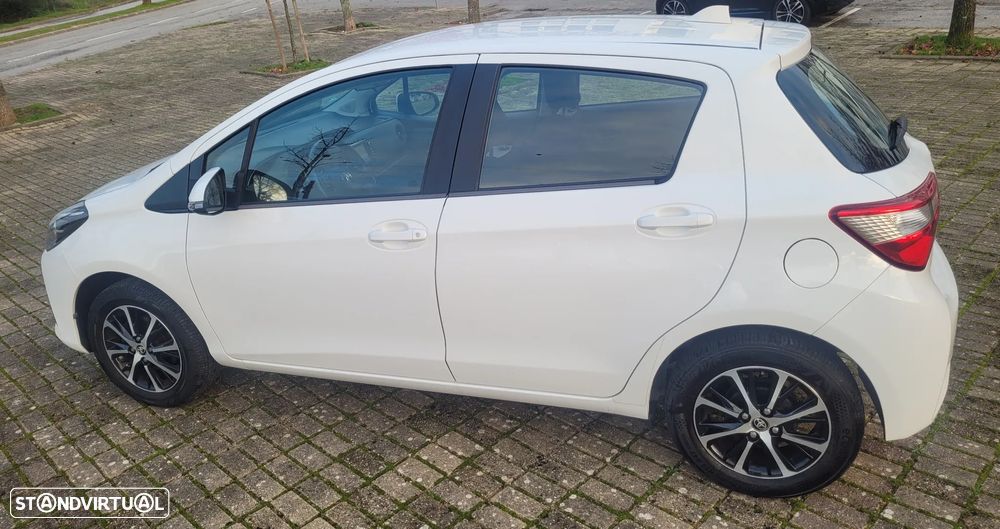 Toyota Yaris 1.0 VVT-i Comfort Plus - 3