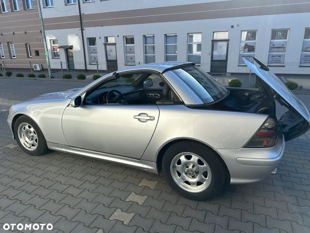 Mercedes-Benz SLK - 16