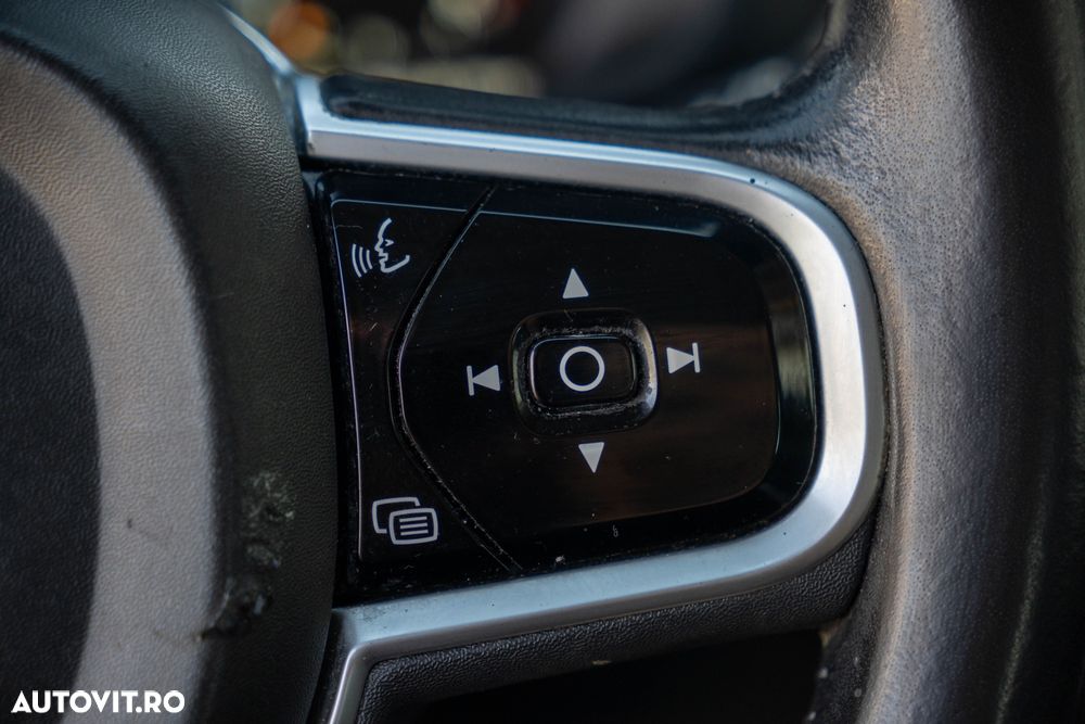 Volvo XC 60 T5 AWD Inscription - 31