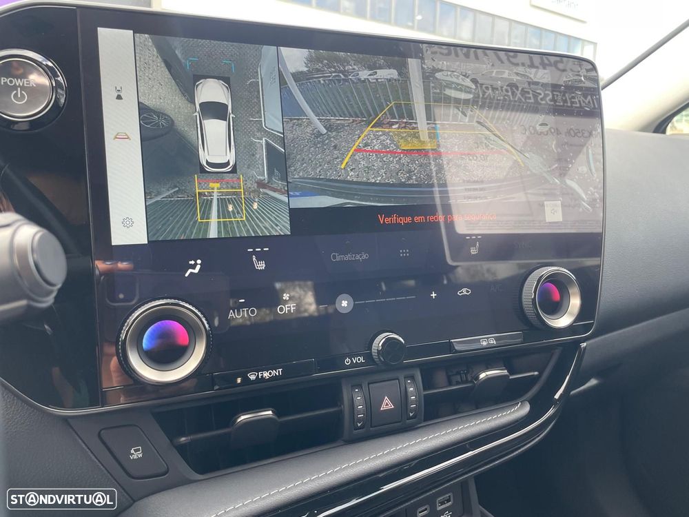 Lexus NX 350h Executive Plus - 24