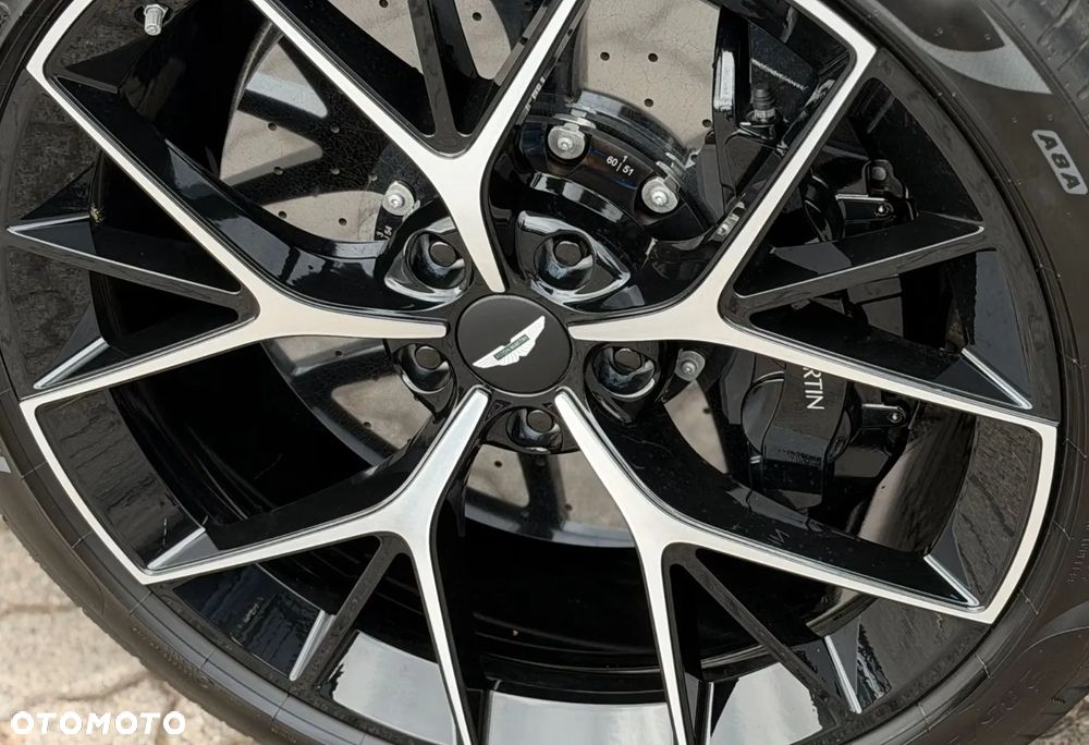 Aston Martin DBX707 - 21