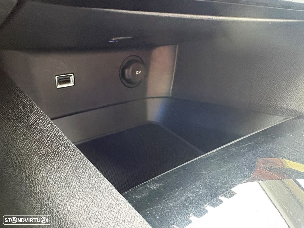 Peugeot 5008 BlueHDI 120 EAT6 Stop & Start Allure - 20