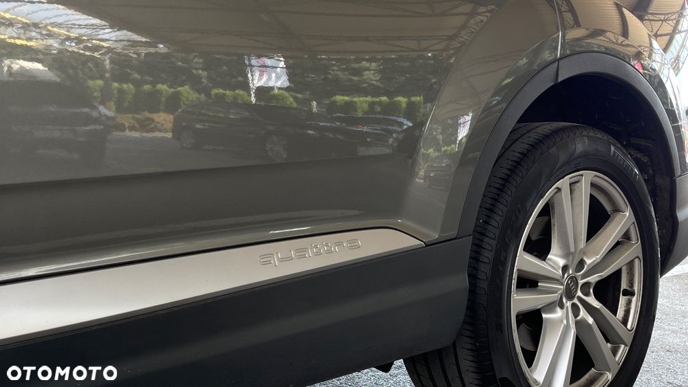 Audi Q7 3.0 TDI ultra Quattro Tiptronic - 17