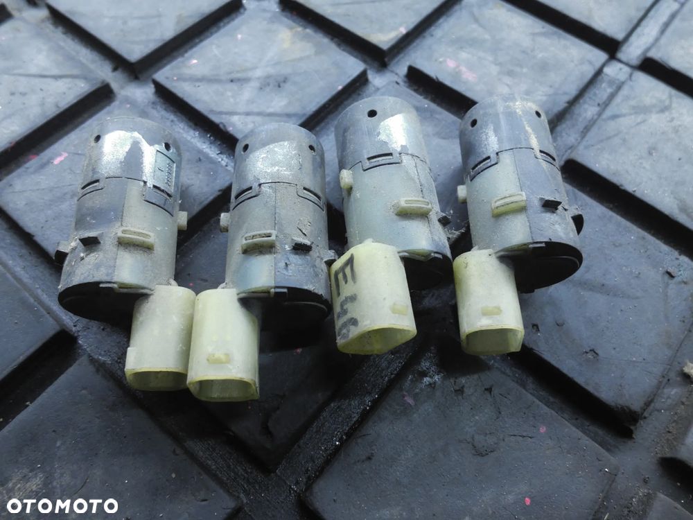 CZUJNIK PARKOWANIA PDC TYL BMW E39 LIFT 688632 POSIADAM 4 SZT - 1