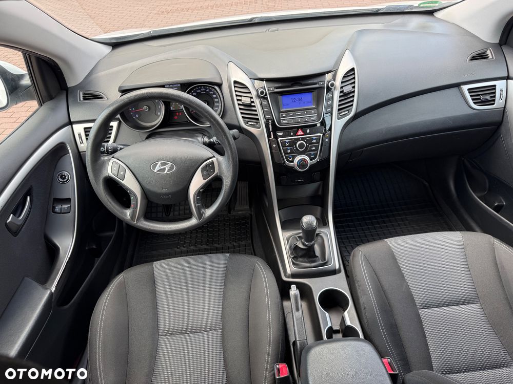 Hyundai i30 1.4 Comfort - 5