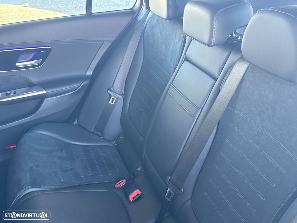 Mercedes-Benz C 300 e 9G-TRONIC Edition AMG Line - 35