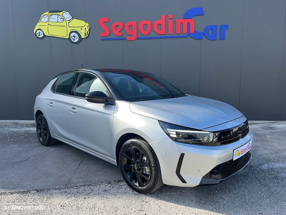 Opel Corsa 1.2 T GS - 3