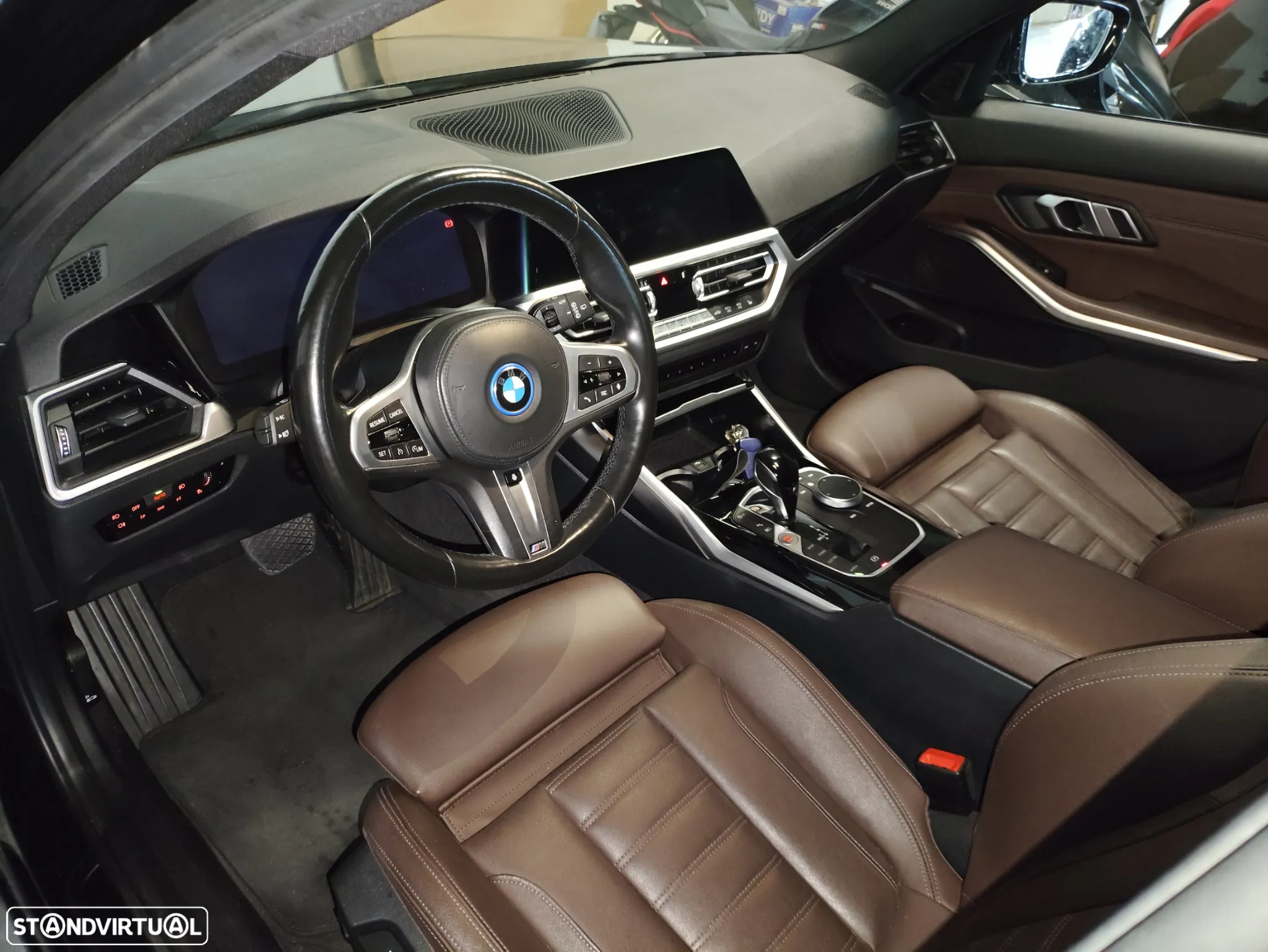 BMW 320 e Touring Aut. M Sport - 22