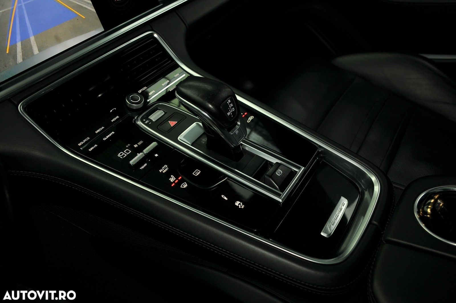 Porsche Panamera 4S - 10