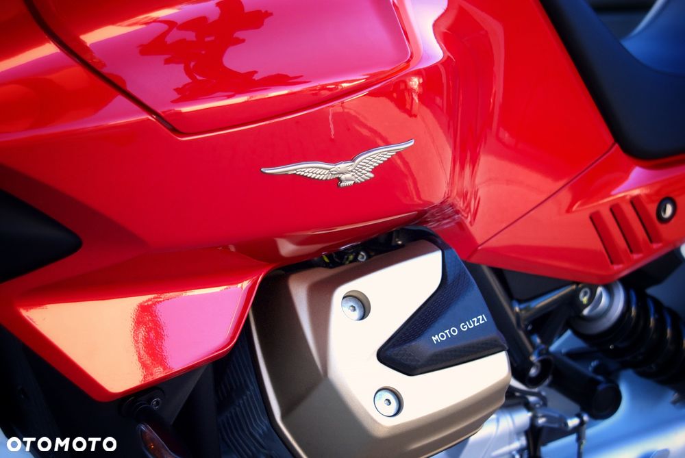 Moto Guzzi V100 Mandello - 8