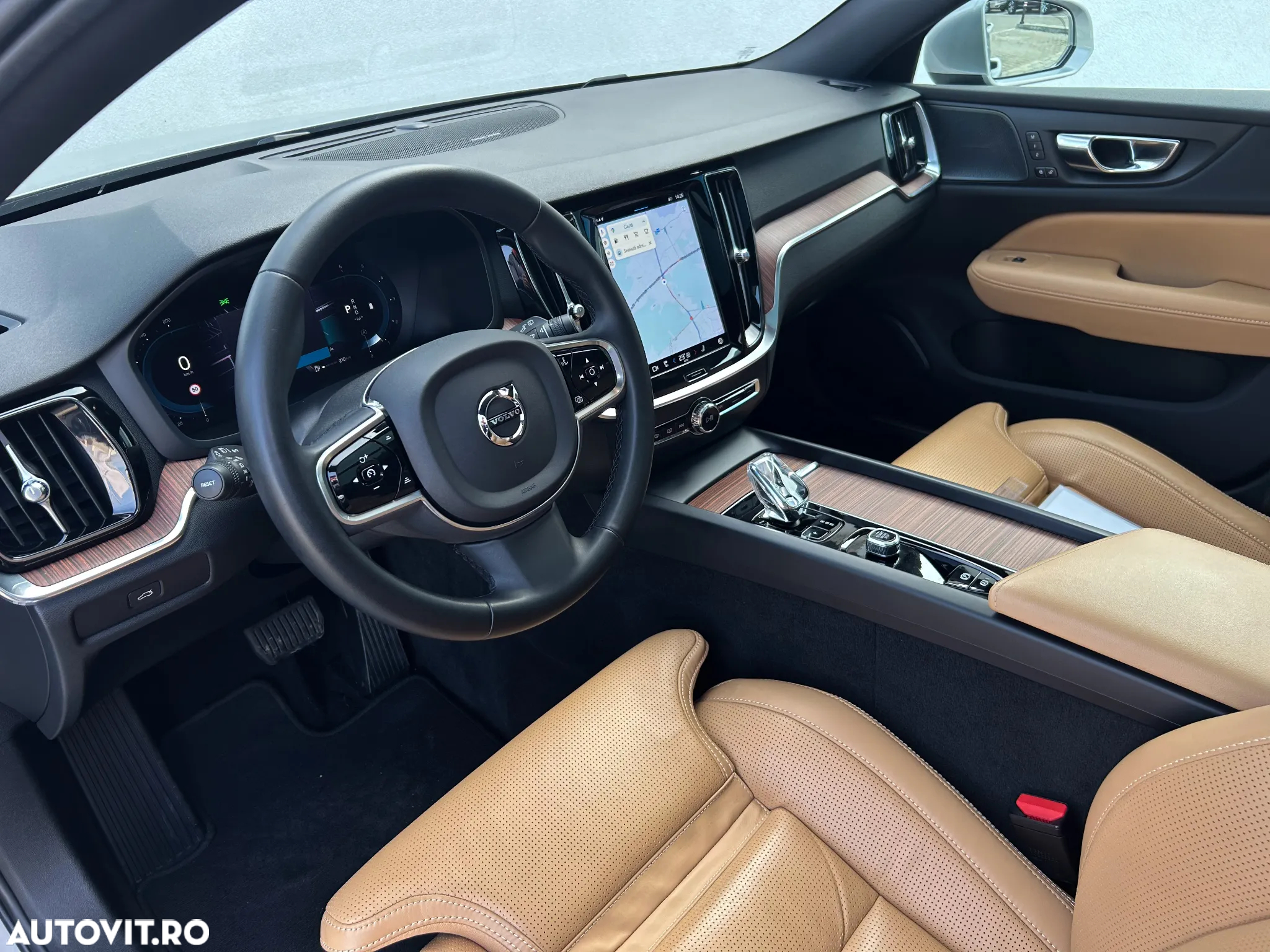 Volvo V60 B4 MHEV AT8 FWD Inscription - 30