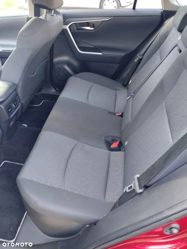Toyota RAV4 - 4