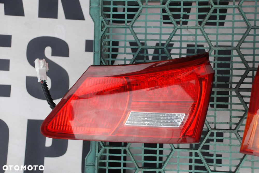 lexus IS II lampa tył prawa WYSYŁKA - 3