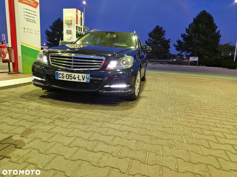 Mercedes-Benz Klasa C - 31