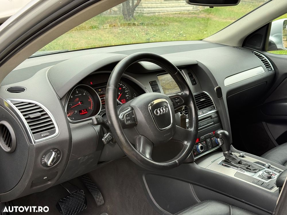 Audi Q7 3.0 TDI Quattro Tip - 6