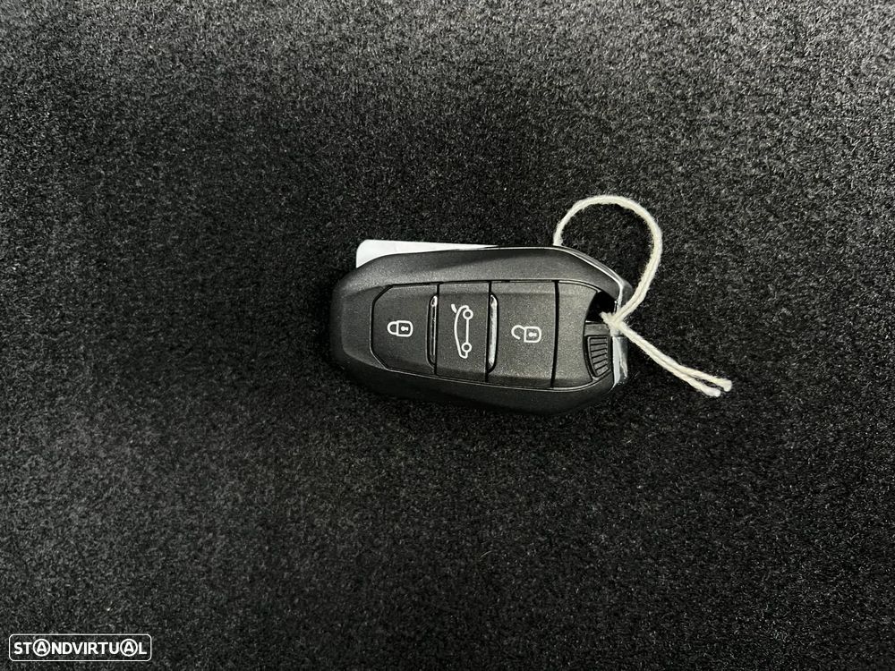 Peugeot 308 1.2 PureTech Allure - 45