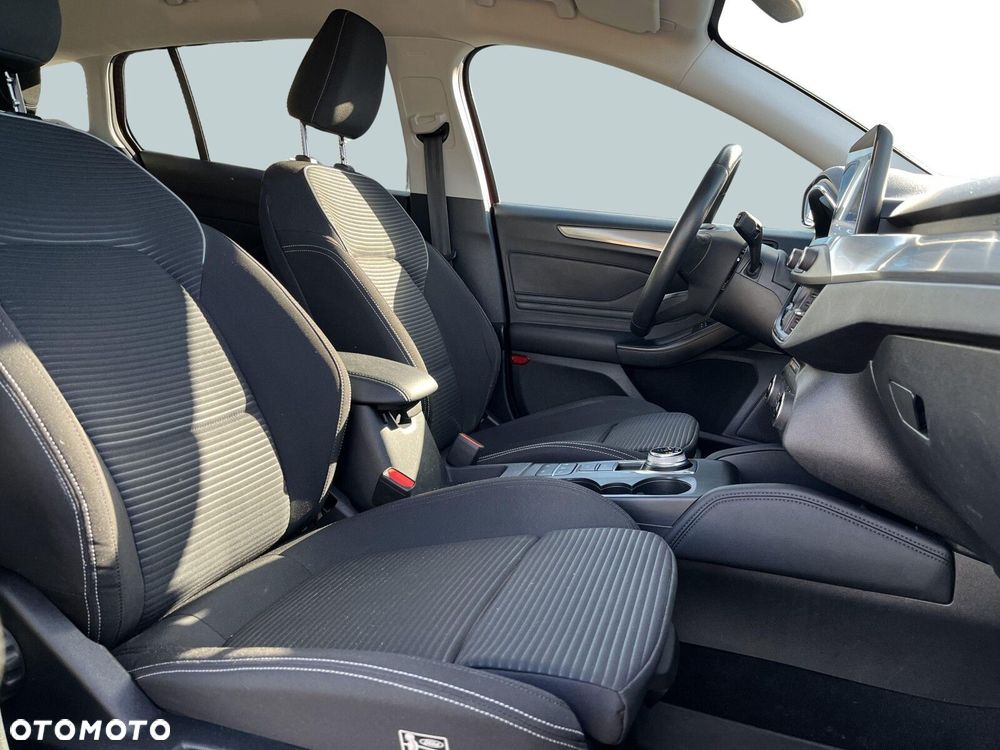 Ford Focus - 21